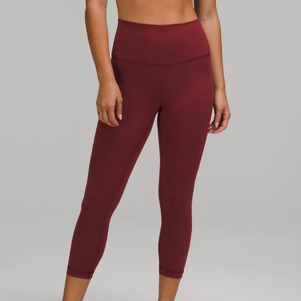 Lulu Lemon Wunder Train High-Rise Crop 23" - Size 4 - Color: Red Merlot